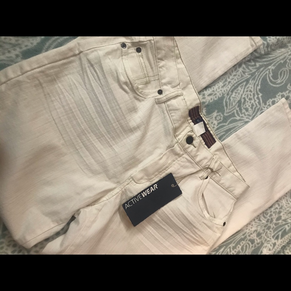 NWT Active Wear casual cream jeans